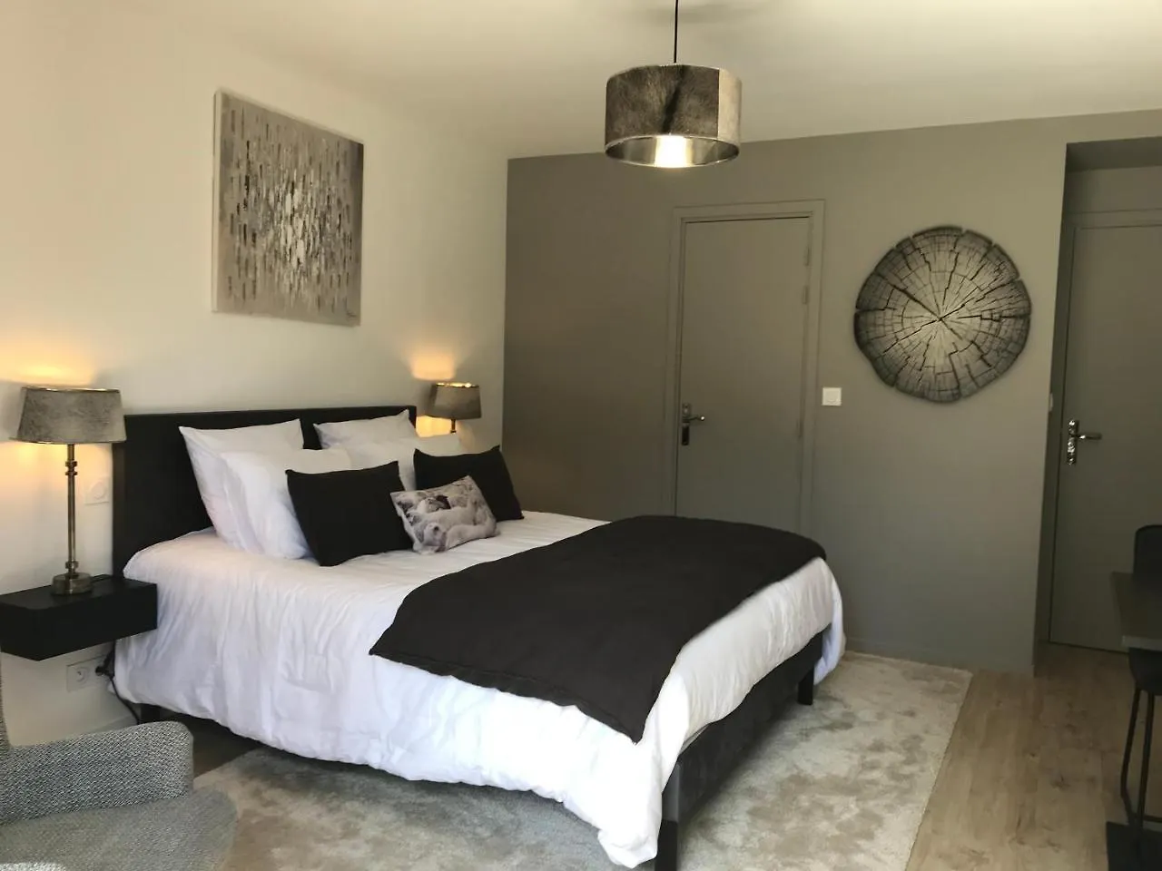 L'Hermine Du Lac - B&B Ploermel Taupont ベッド・アンド・ブレックファスト