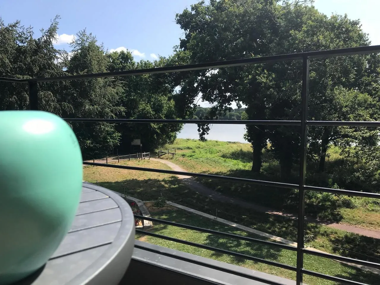 ***** ベッド・アンド・ブレックファスト L'Hermine Du Lac - B&B Ploermel Taupont フランス